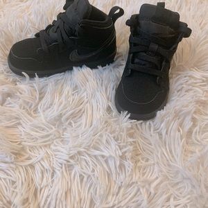 Brand new Nike toddler black sneaker Jordan dunks